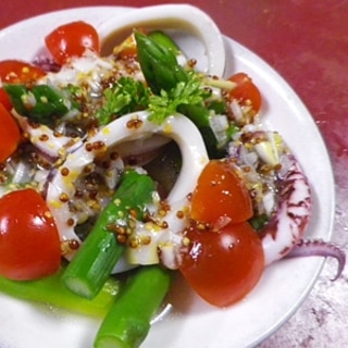 イカアスパラトマトのマスタードサラダ